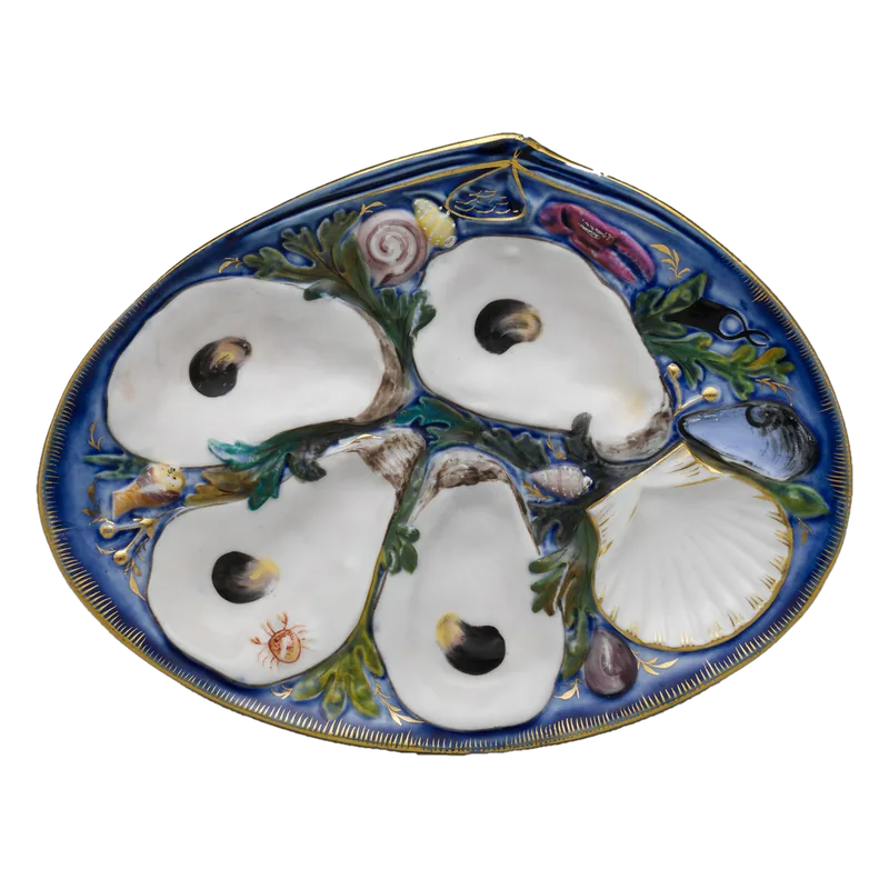 Blue porcelain dish