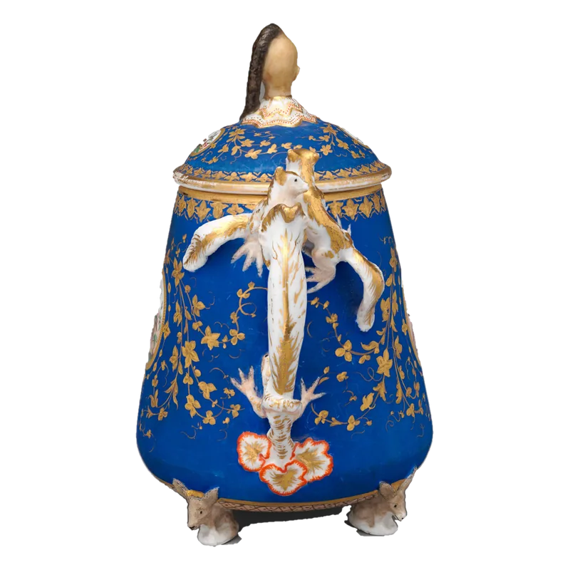 Blue porcelain pot